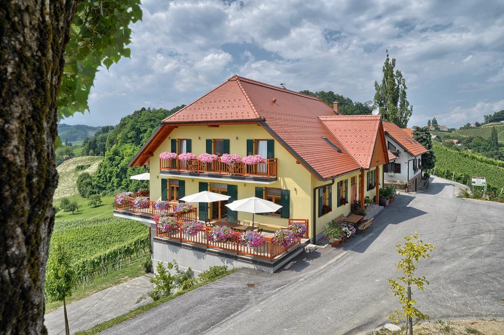 Farm Stay Jarc Vineyard Svecina المظهر الخارجي الصورة